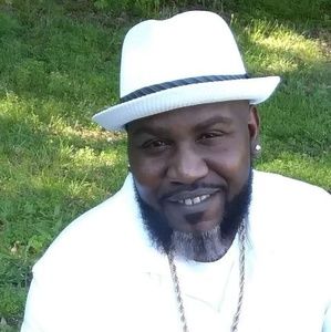 Meet your Posher, Dwayne